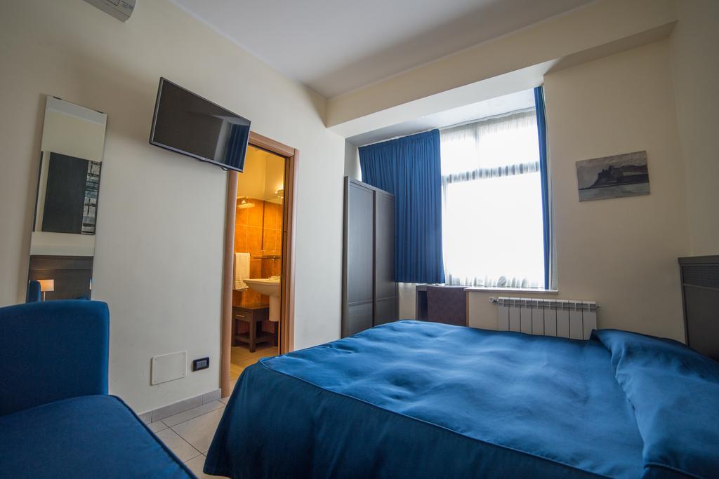 Bed and Breakfast La Terrazza Ачи Костелло Экстерьер фото