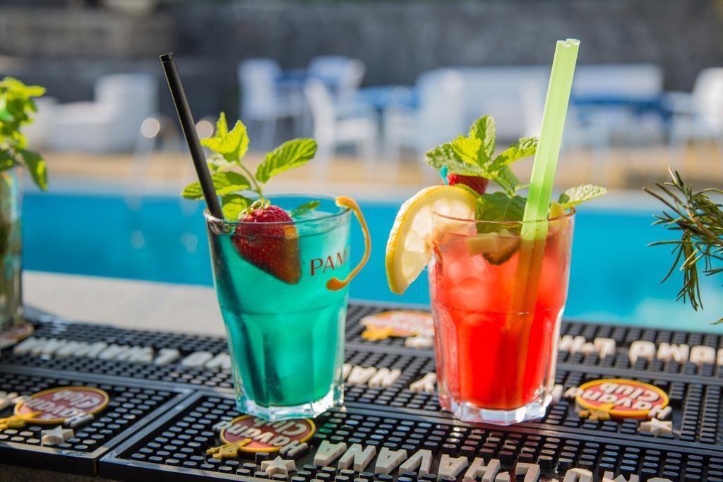 Bed and Breakfast La Terrazza Ачи Костелло Экстерьер фото